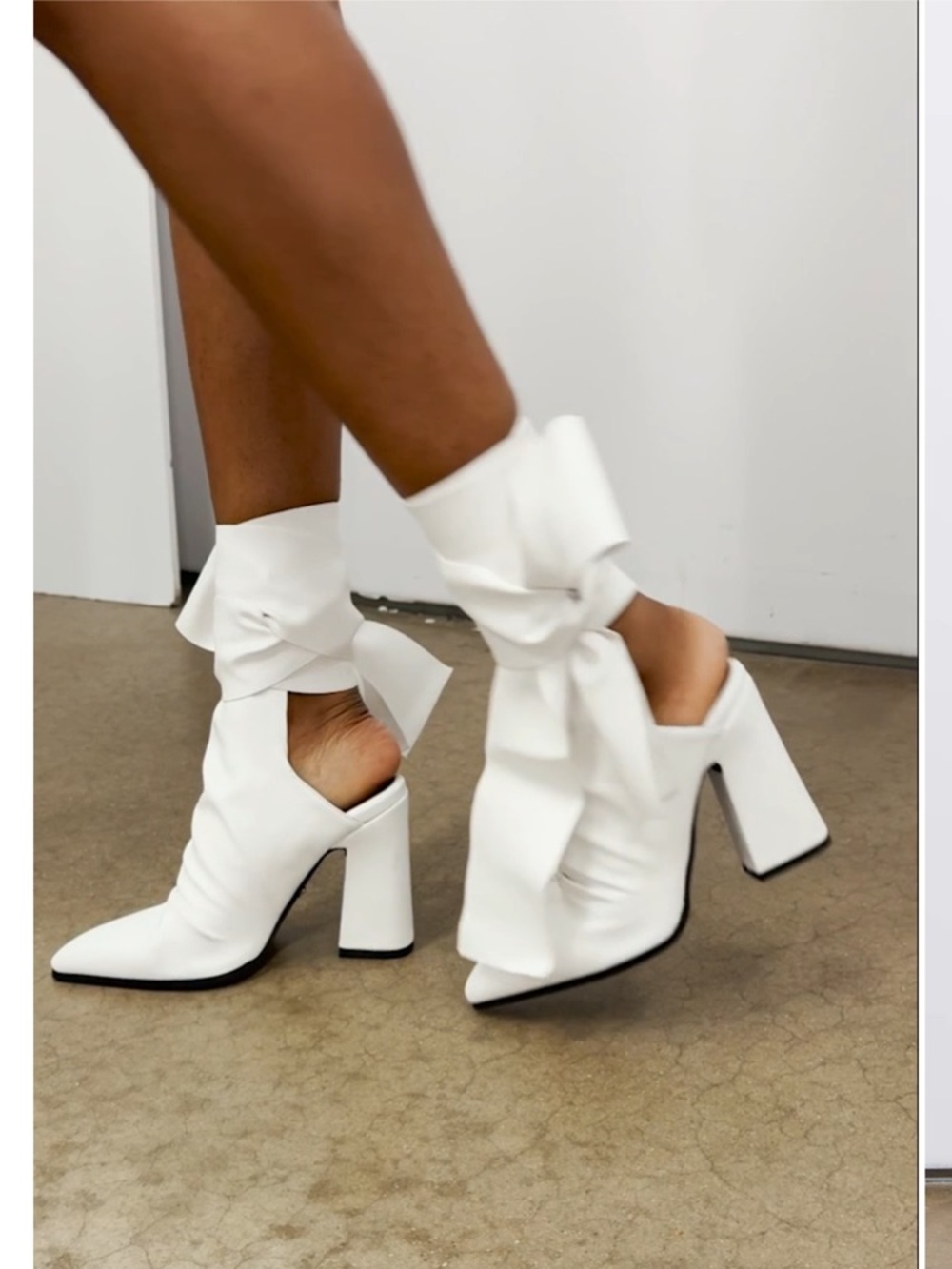 Cream Pointed-Toe Wrap Around Leg Shoes Open Back Shoes - Picture 4 of 4